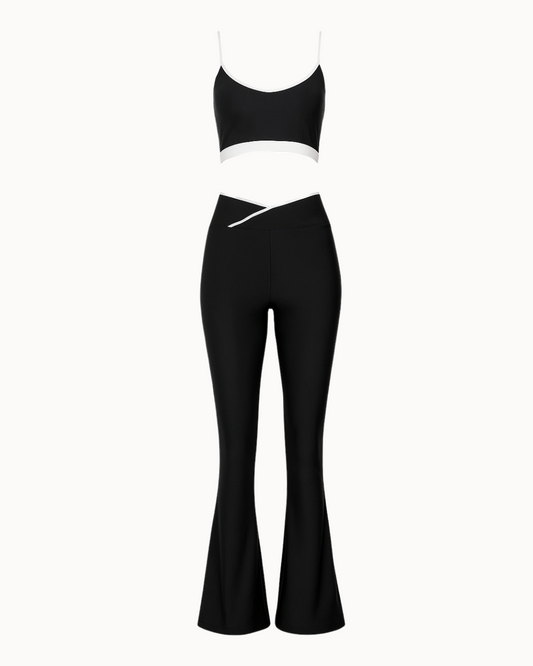 The Alligned Set in Black