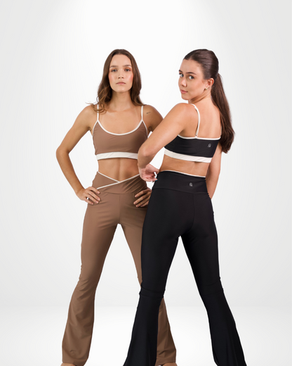 The Alligned Set in Mocha